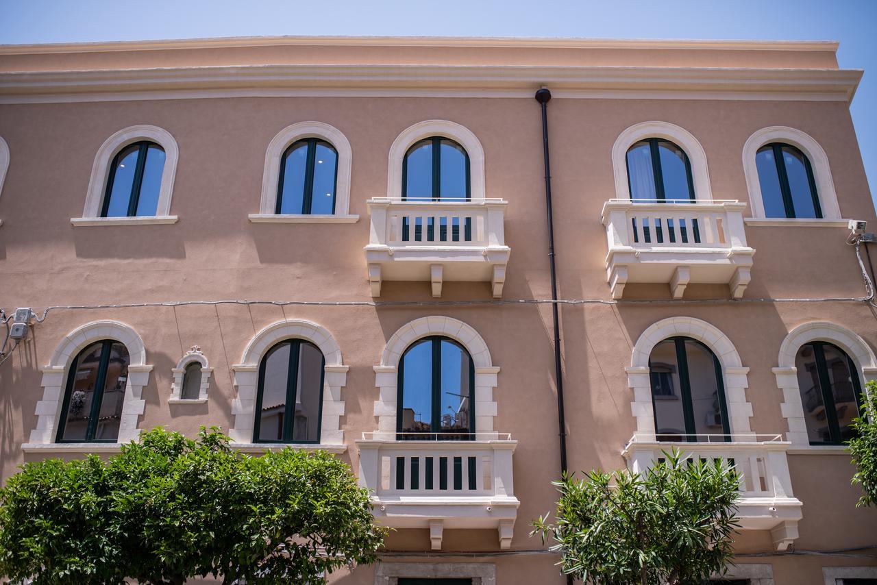 Hotel Casa Adele Таормина Екстериор снимка
