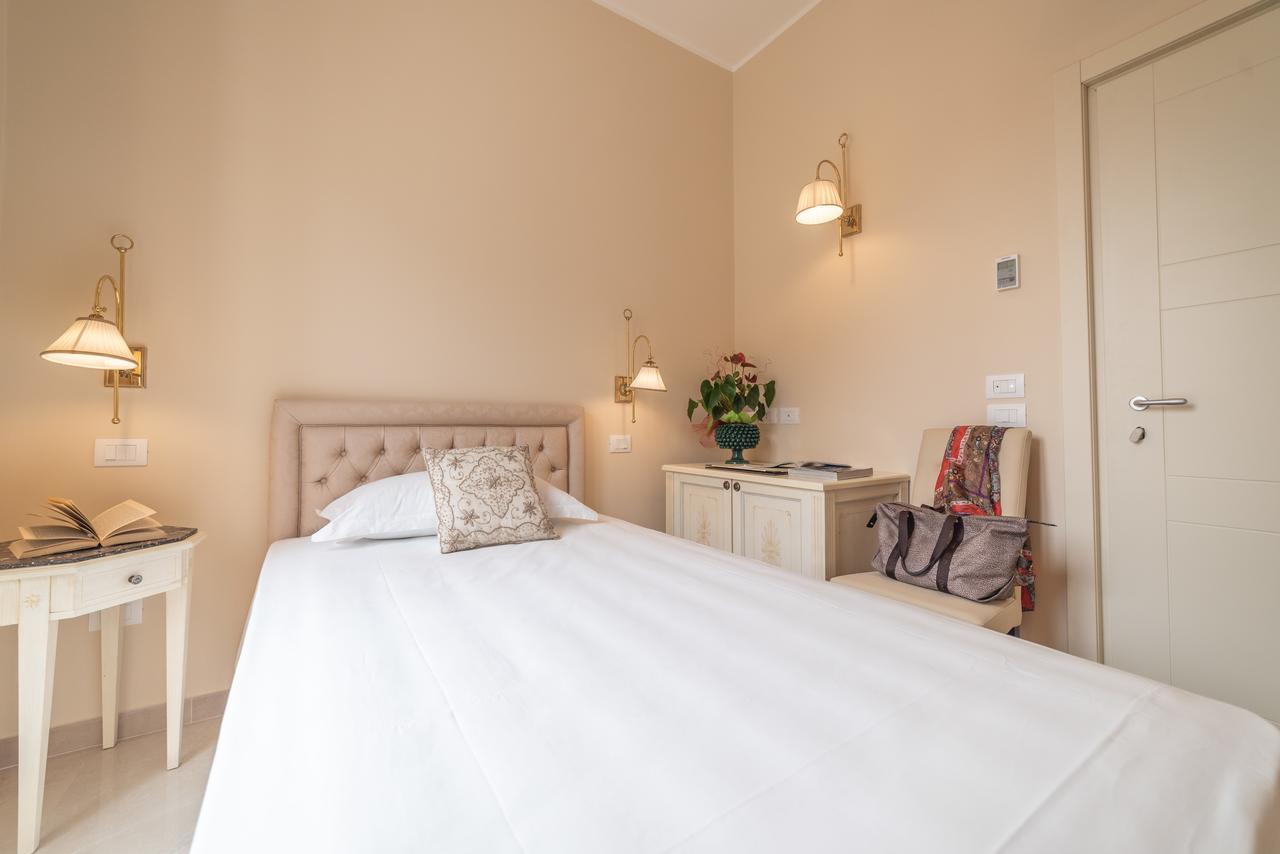 Hotel Casa Adele Таормина Екстериор снимка