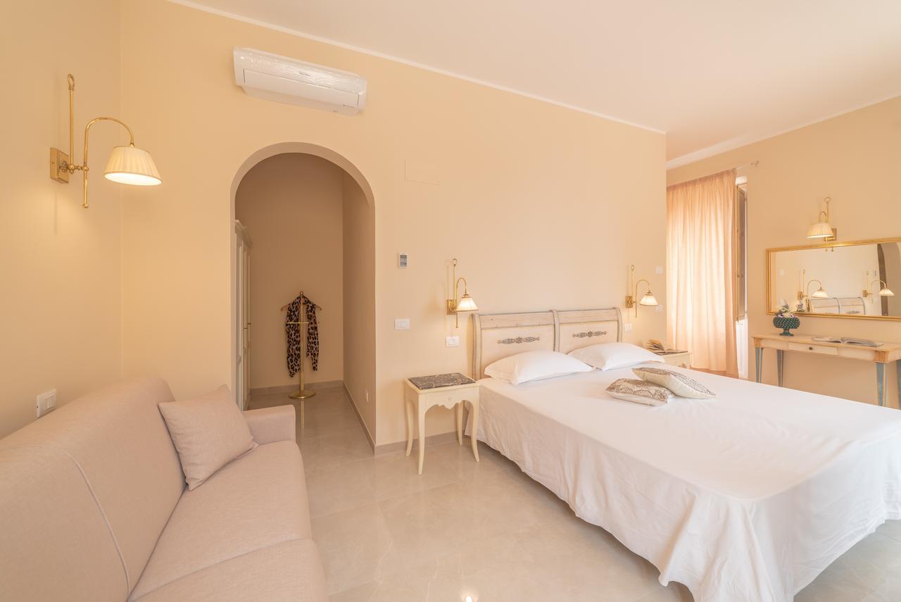 Hotel Casa Adele Таормина Екстериор снимка