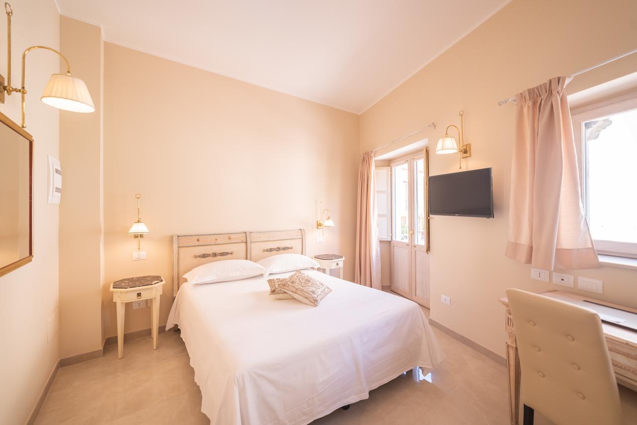 Hotel Casa Adele Таормина Екстериор снимка
