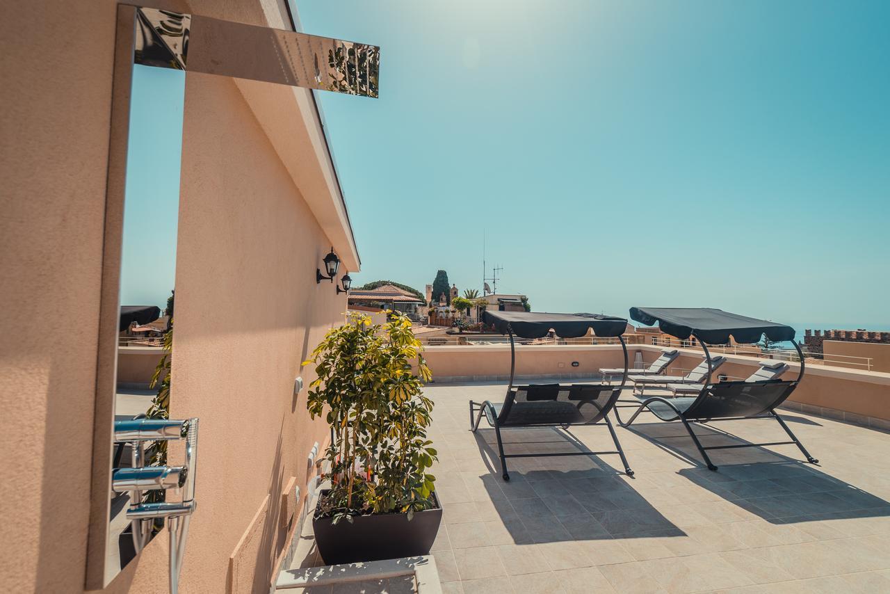 Hotel Casa Adele Таормина Екстериор снимка